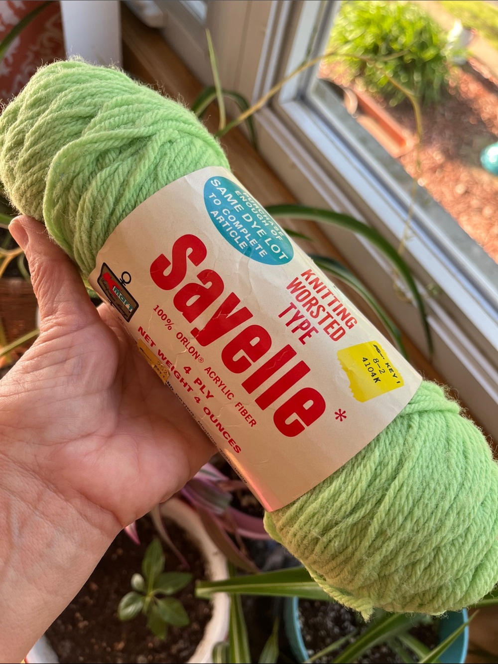Vtg Kmart Sayelle Worsted Yarn Skein Lt Spring Green 1037 Orlon Acrylic *READ*